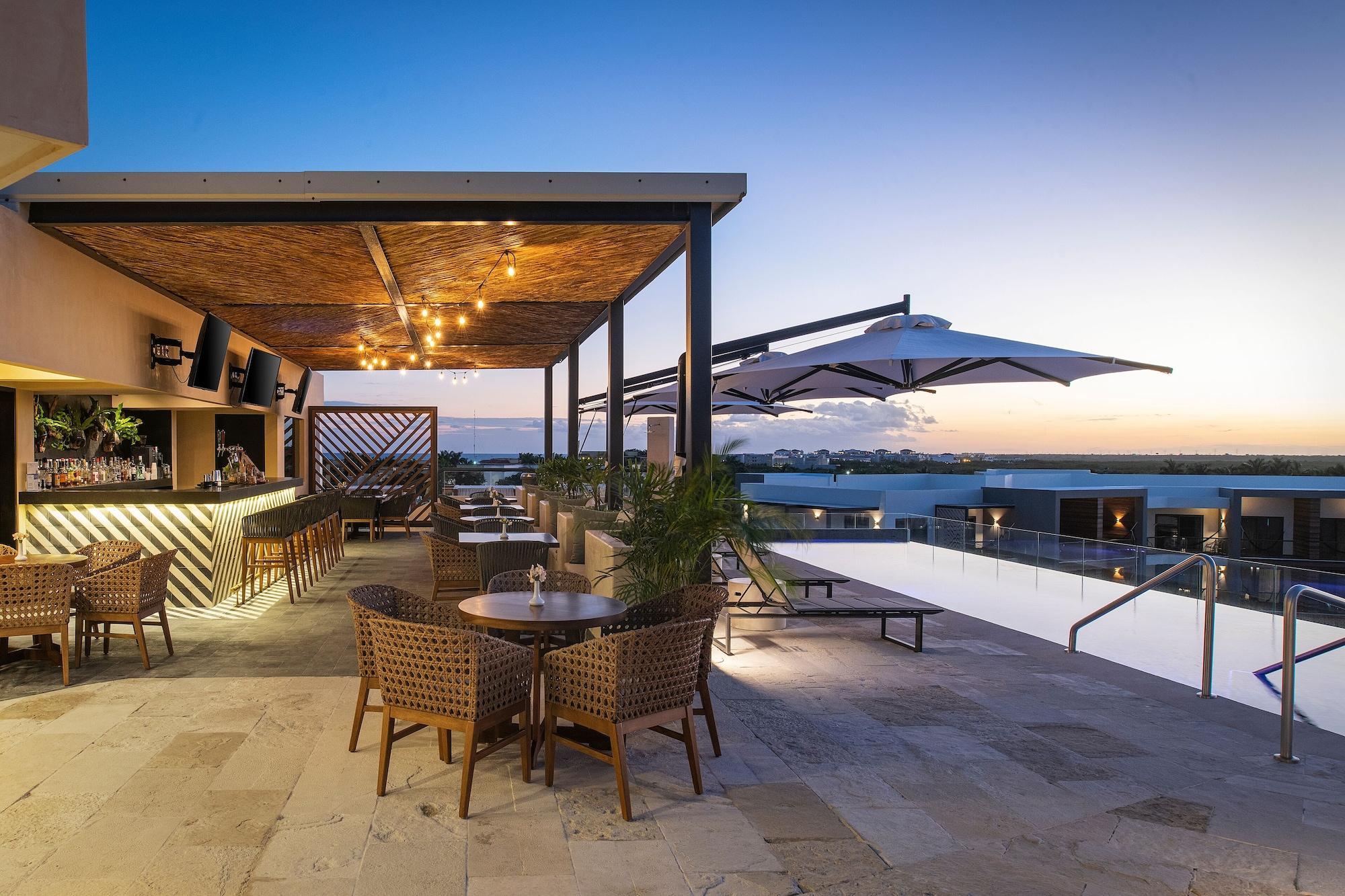 A Private Junior Suite At The All-Inclusive, Ventus At Marina El Cid Spa & Beach (Adults Only) Puerto Morelos Esterno foto